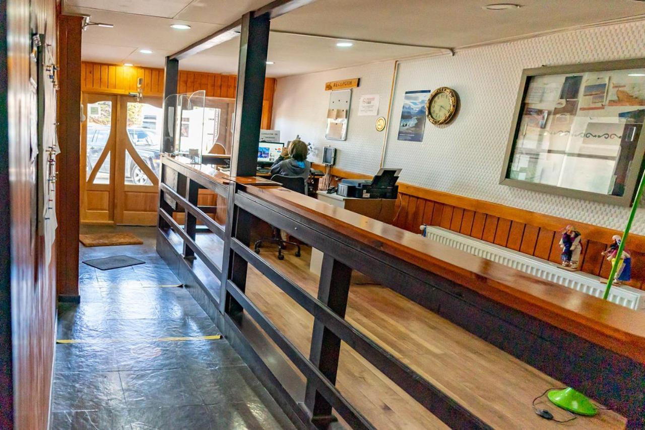Hotel Milodon Puerto Natales Exterior photo